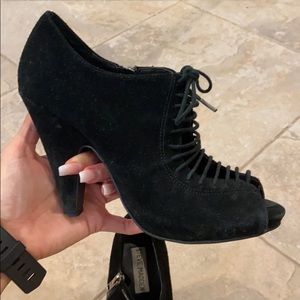 Steve Madden TRIBBE Booties